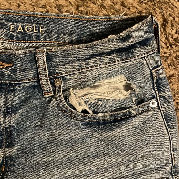 American Eagle ‘90s straight jeans distressed -size 10 - Picture 3 of 6